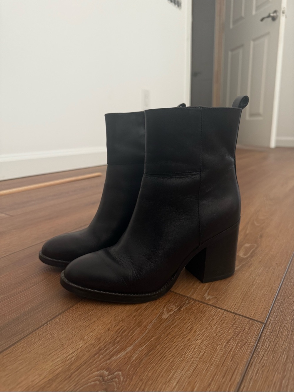 Franco Sarto Black Leather Mid-Heel Ankle Boots